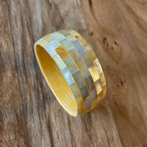 MOTHER of Pearl Bracelet